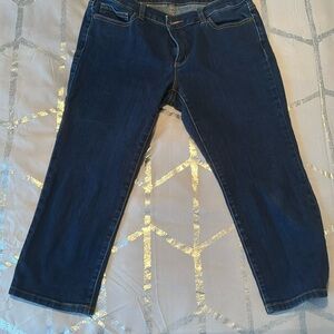 Micha Kors capri denim size 6